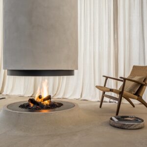 Metalfire Urban Gas 4-zijdige gashaard – luxe vrijstaande haard met volledig rondom zicht op het vuur, perfect voor een modern interieur.